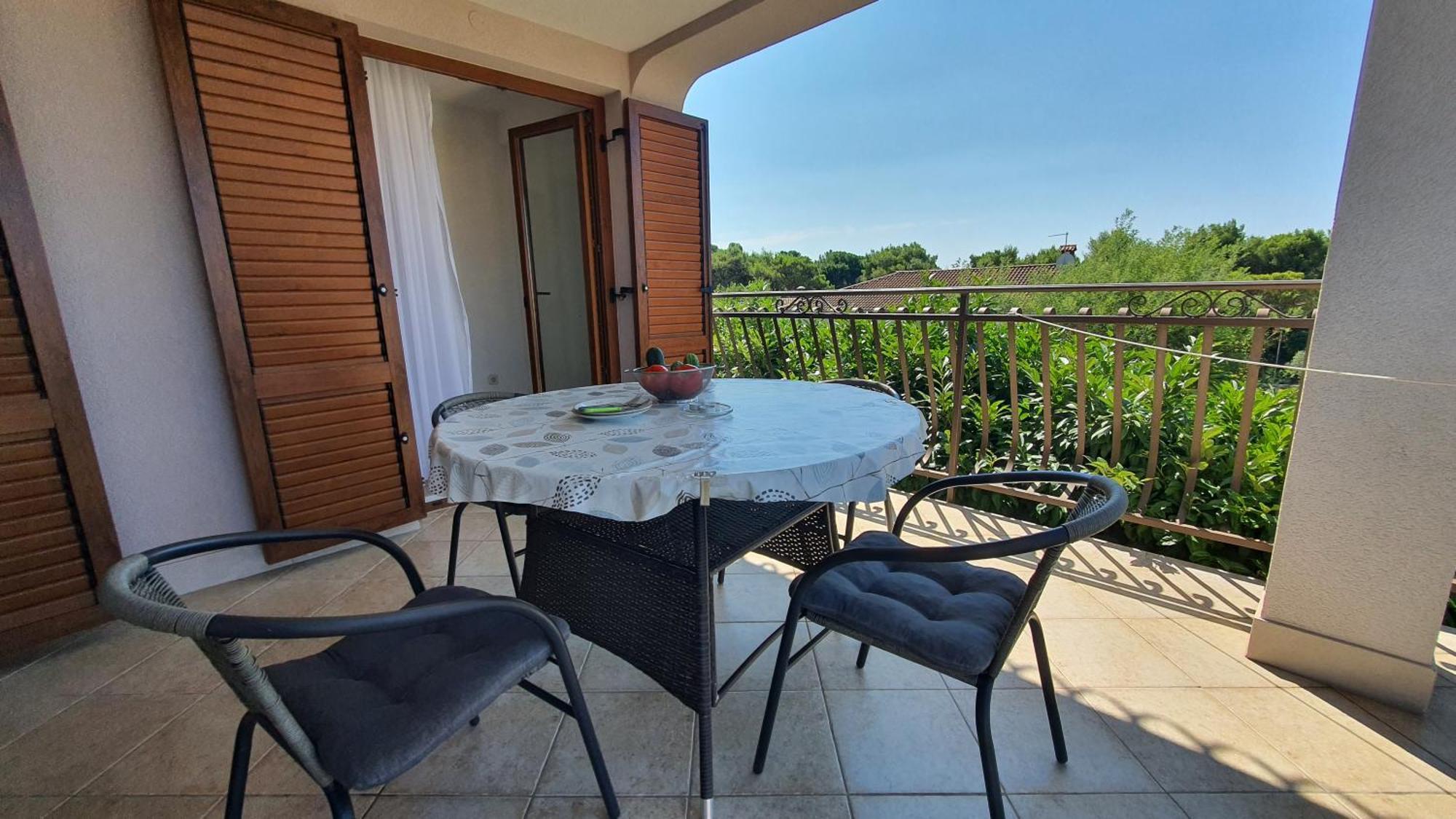 Apartments Villa Tre Marie 로비니 외부 사진