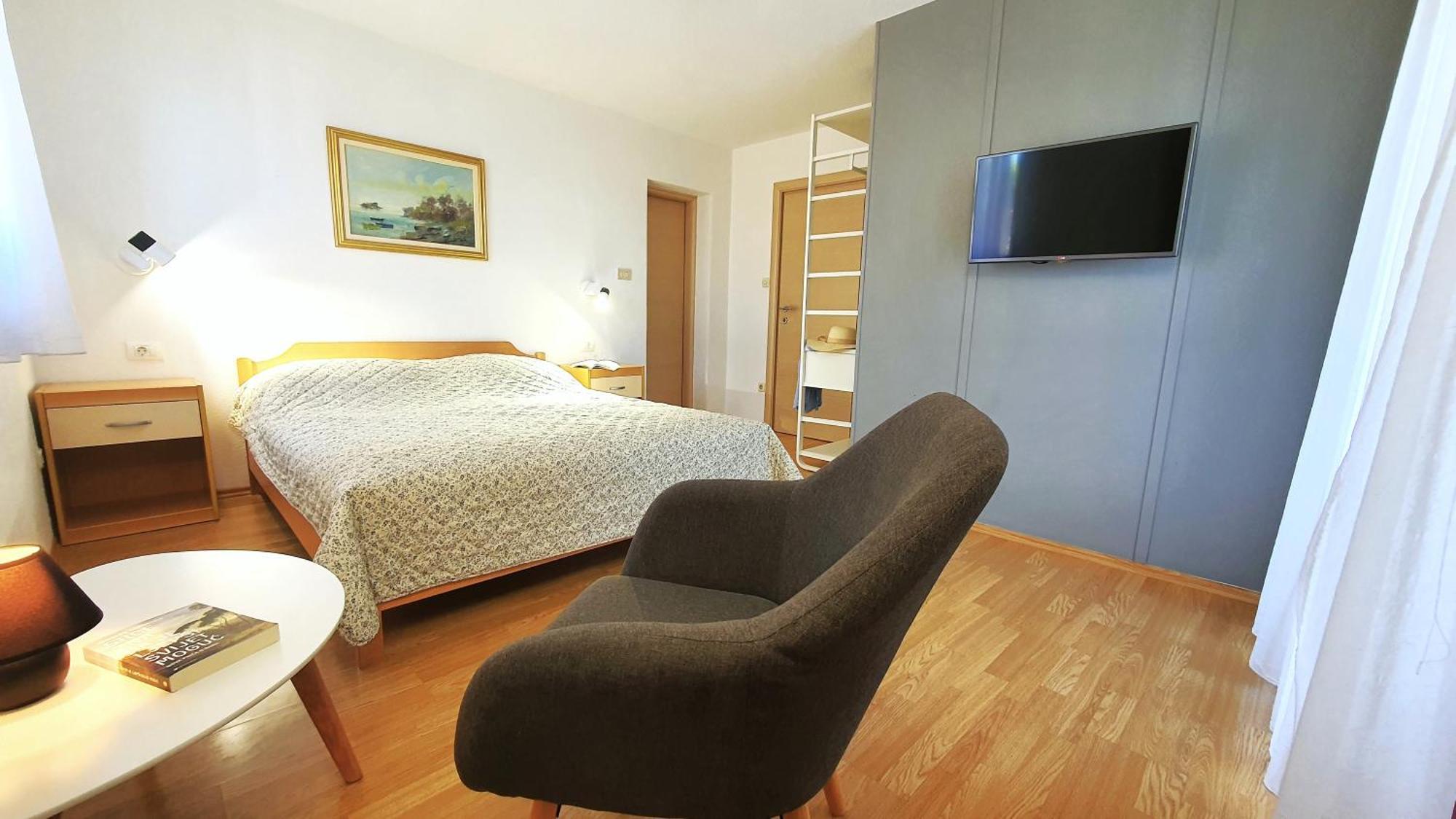 Apartments Villa Tre Marie 로비니 외부 사진
