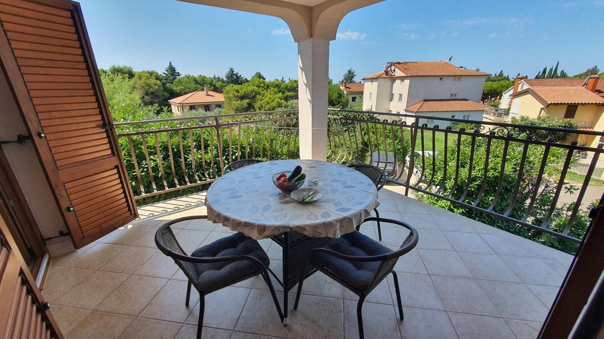 Apartments Villa Tre Marie 로비니 외부 사진