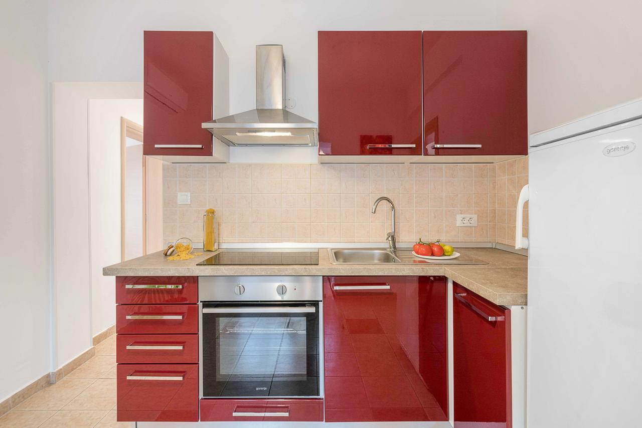 Apartments Villa Tre Marie 로비니 외부 사진